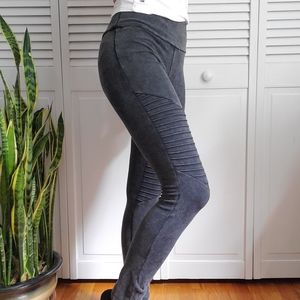 Entro Faded Gray Moto Leggings Size M